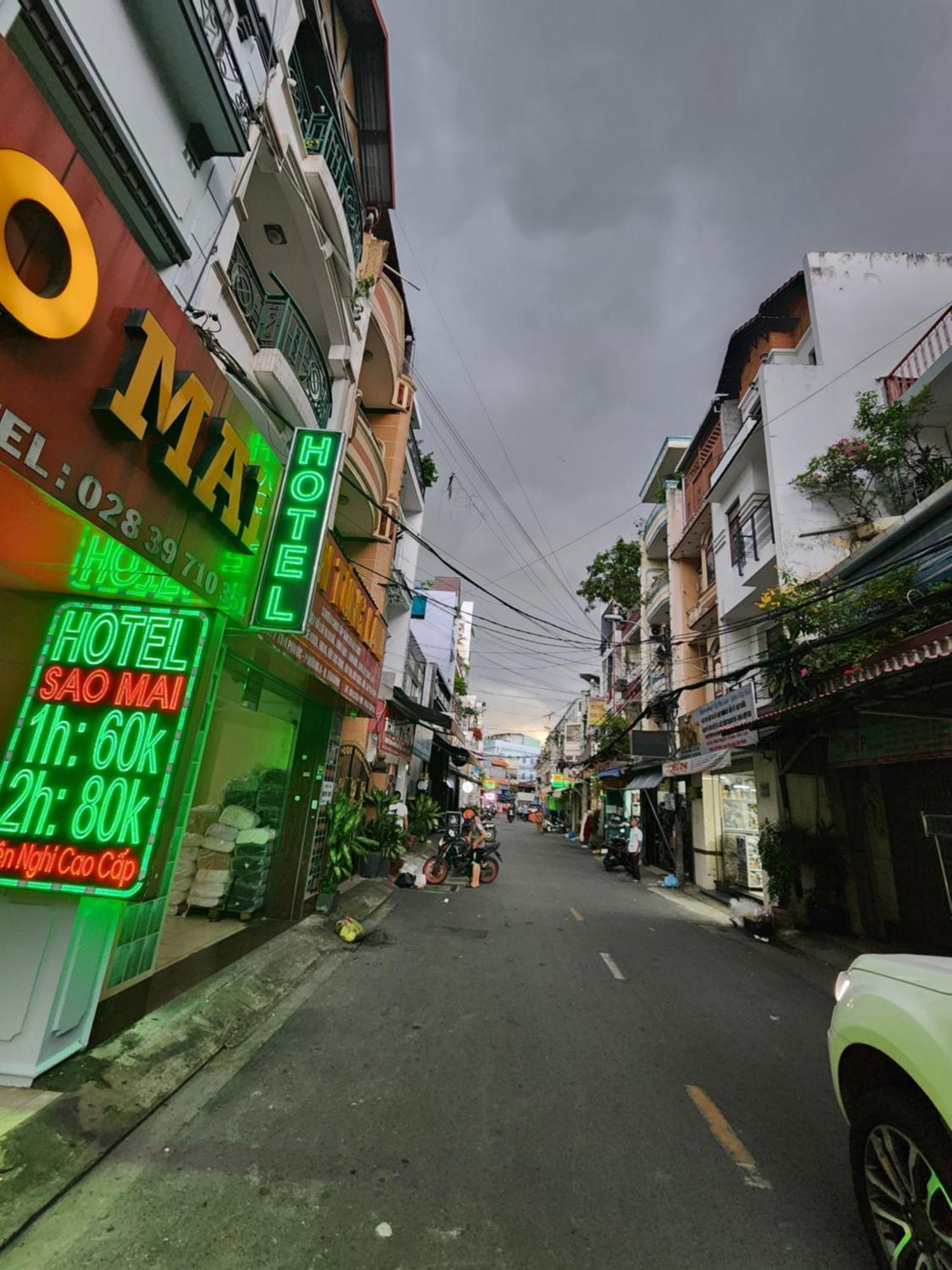 Hotel Khach San Sao Mai Ho-Chi-Minh-Stadt Exterior foto
